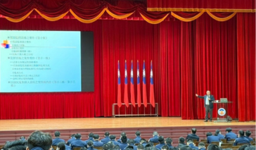 陳教授於本校大禮堂演講